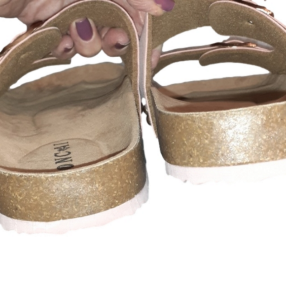 PINK "BARBIE" Sandals!! - Picture 8 of 9